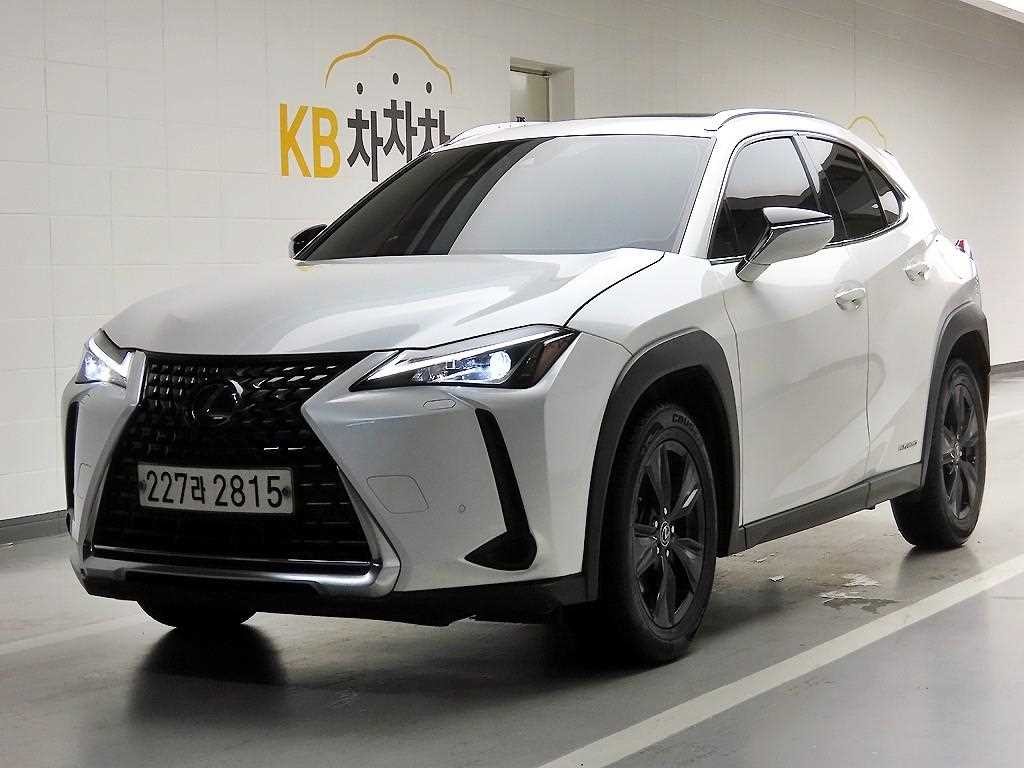 렉서스 UX UX 250h 2.0 2WD 이미지 2