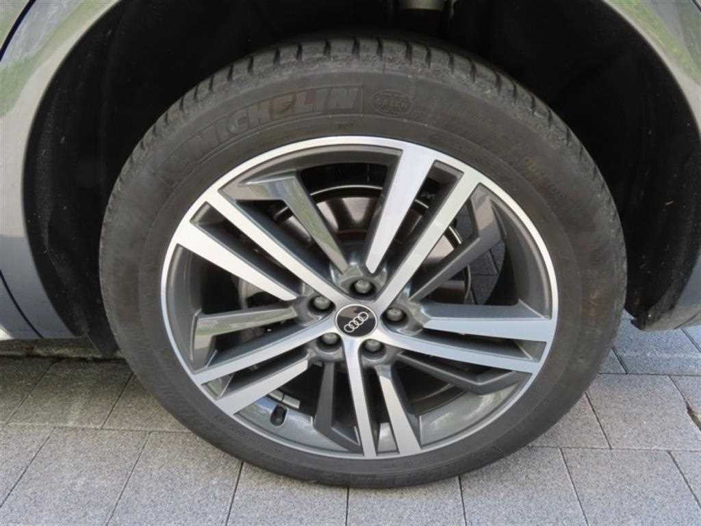 아우디 Q5 Q5 (FY) 45 TFSI 콰트로 프리미엄 이미지 17