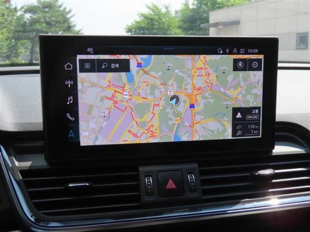 아우디 Q5 Q5 (FY) 45 TFSI 콰트로 프리미엄 이미지 8