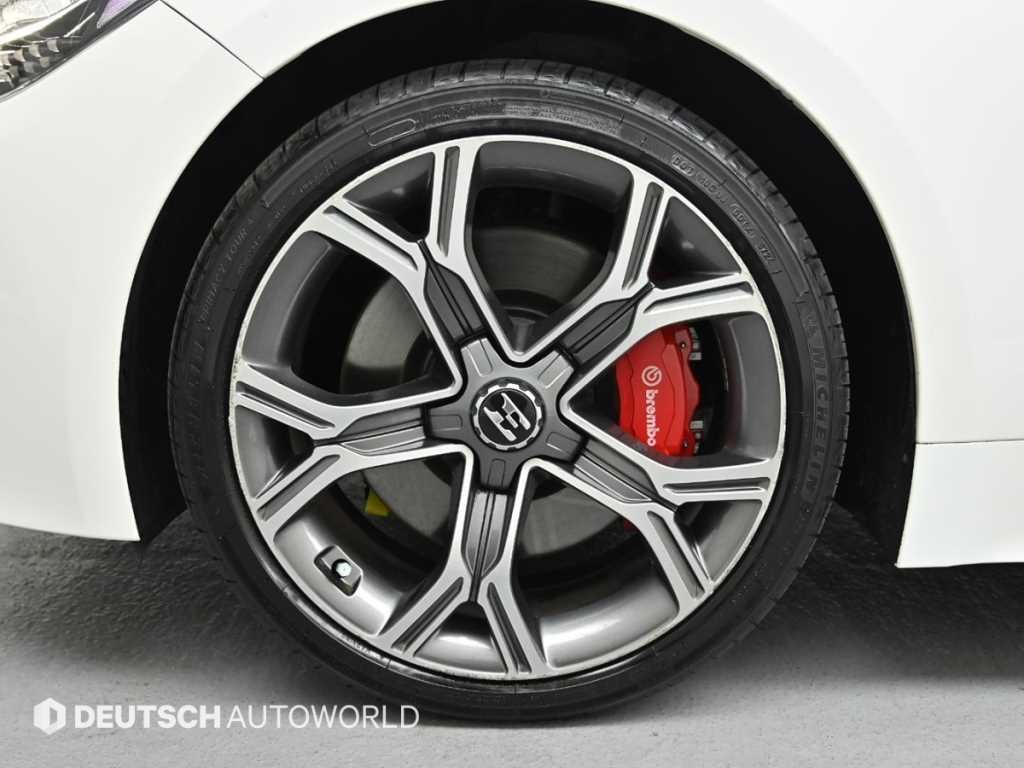 기아 스팅어 가솔린 2.0 터보 AWD 플래티넘 이미지 5