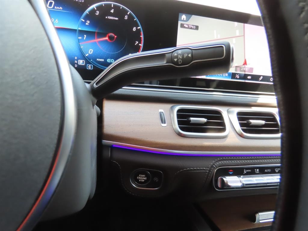 벤츠 GLE 클래스 GLE 클래스 W167 GLE 450 4MATIC 이미지 16