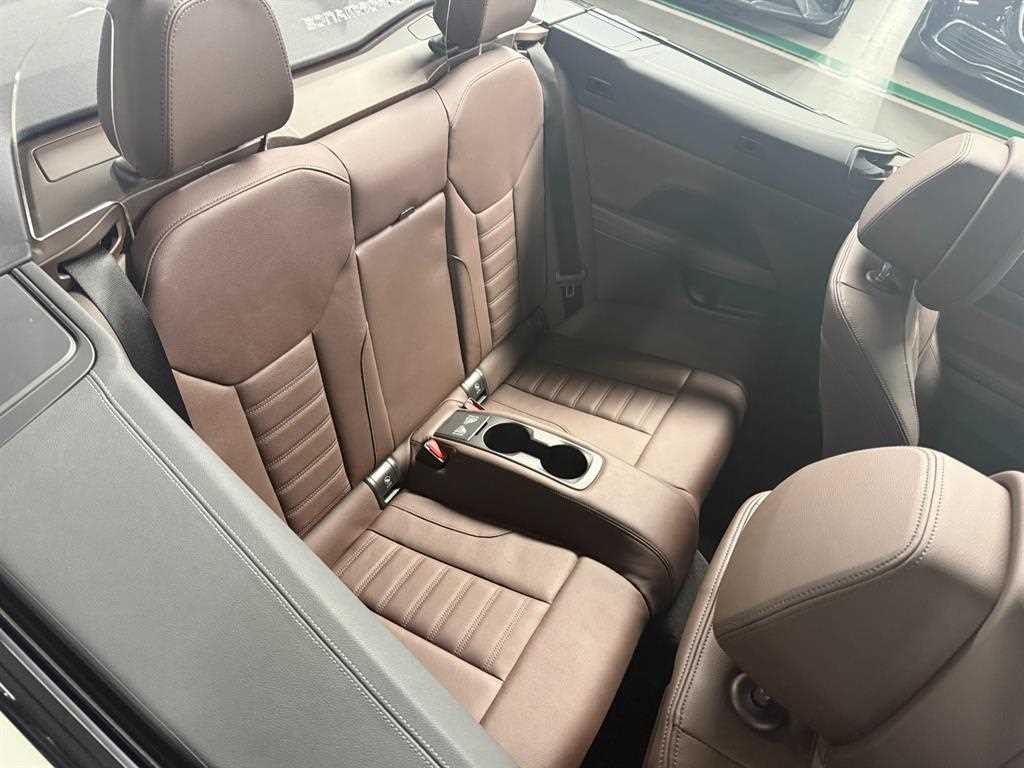 BMW 4시리즈 4시리즈 (G22) 420i 컨버터블 M 스포츠 이미지 18