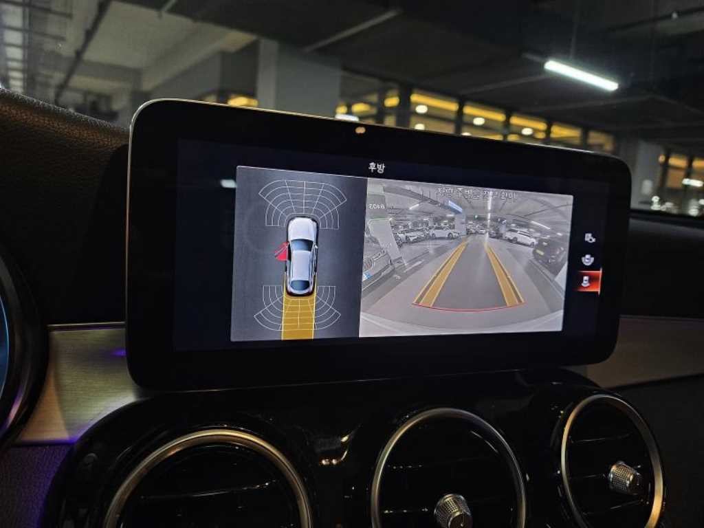 벤츠 GLC 클래스 GLC클래스 X253 GLC 220 d 4MATIC 쿠페 이미지 10