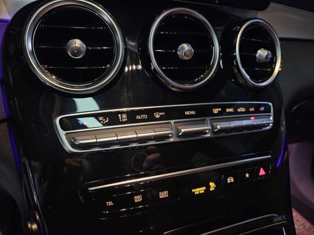 벤츠 GLC 클래스 GLC클래스 X253 GLC 220 d 4MATIC 쿠페 이미지 11