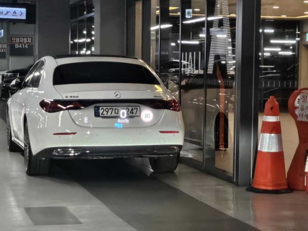 벤츠 GLC 클래스 GLC클래스 X253 GLC 220 d 4MATIC 쿠페 이미지 14