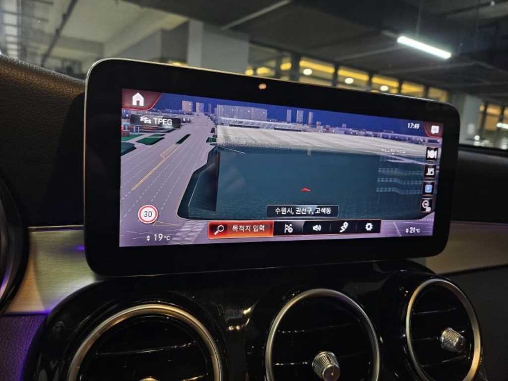 벤츠 GLC 클래스 GLC클래스 X253 GLC 220 d 4MATIC 쿠페 이미지 9
