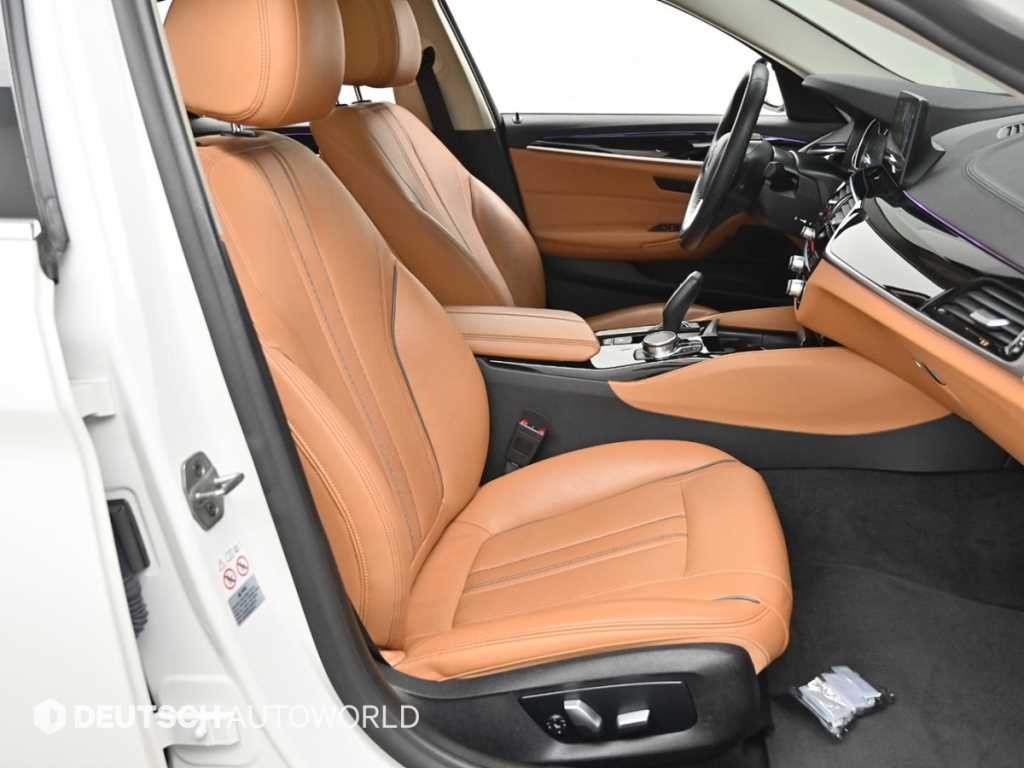 BMW 5시리즈 5시리즈 (G30) 520i 럭셔리 이미지 10