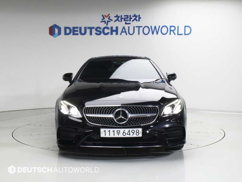 벤츠 E 클래스 E-클래스 W213 E450 4MATIC 쿠페 이미지 3