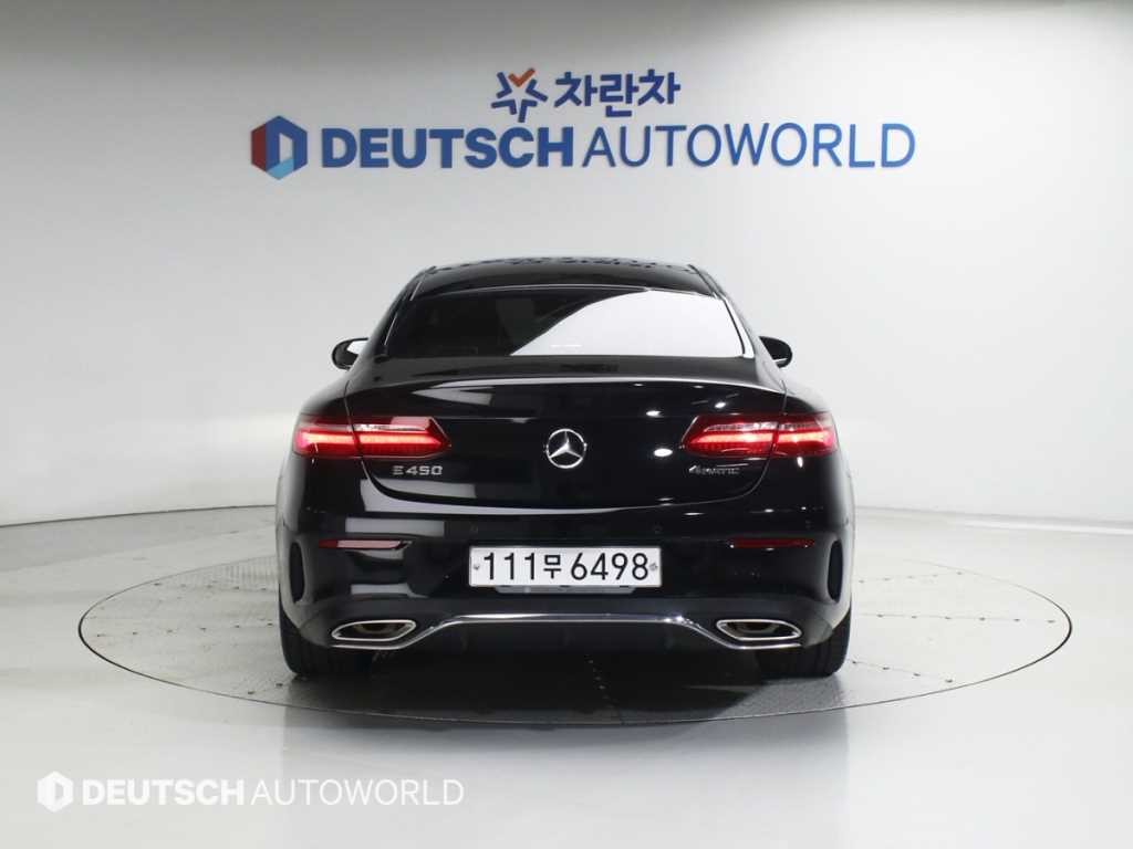 벤츠 E 클래스 E-클래스 W213 E450 4MATIC 쿠페 이미지 4