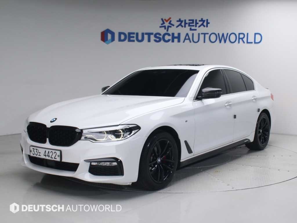 BMW 5시리즈 5시리즈 (G30) 520d xDrive M 스포츠 플러스 이미지 1