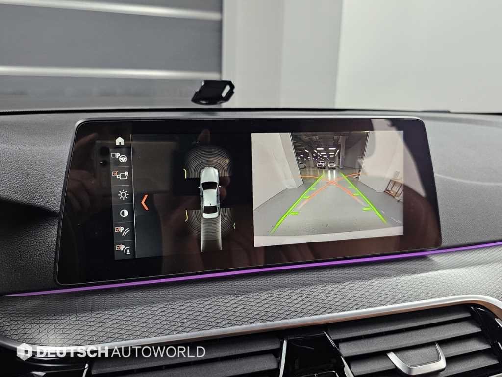 BMW 5시리즈 5시리즈 (G30) 520d xDrive M 스포츠 플러스 이미지 15