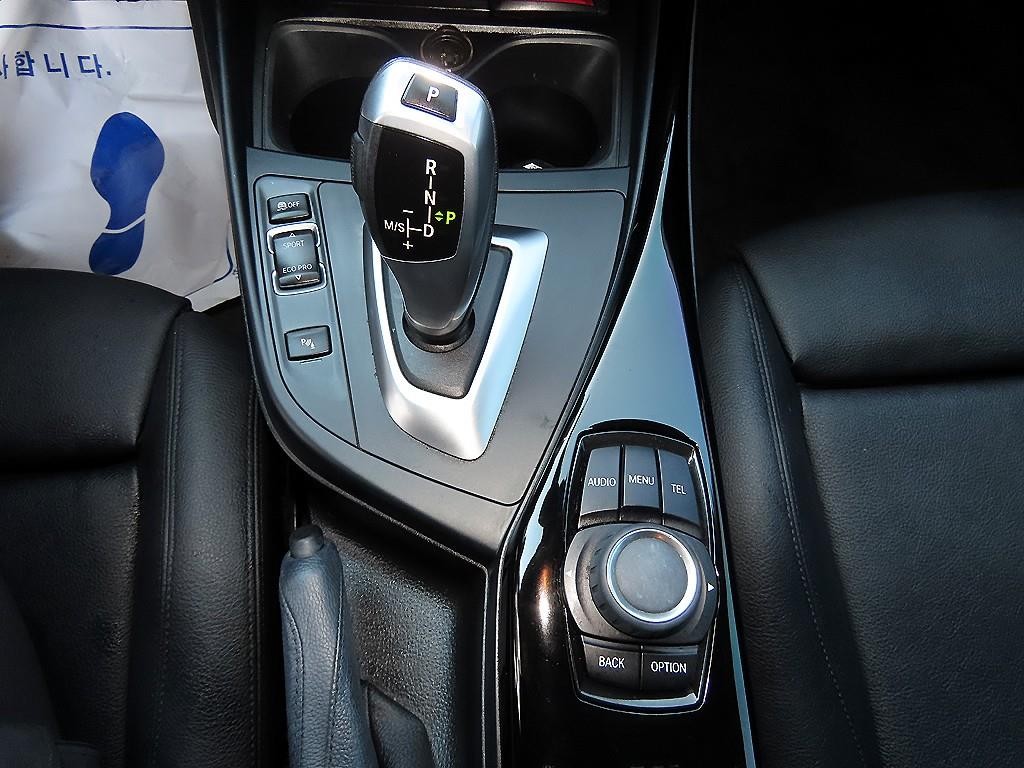 BMW 1시리즈 1시리즈 (F20) 118d M 스포츠 이미지 10