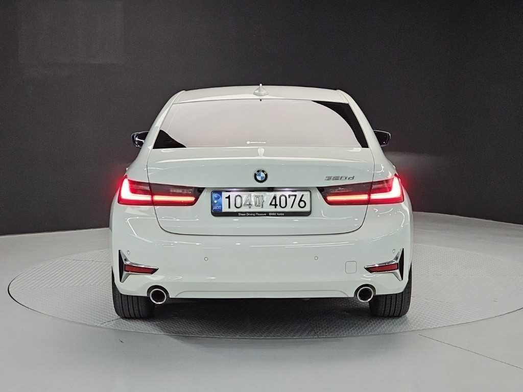 BMW 3시리즈 3시리즈 (G20) 320d 럭셔리 이미지 3