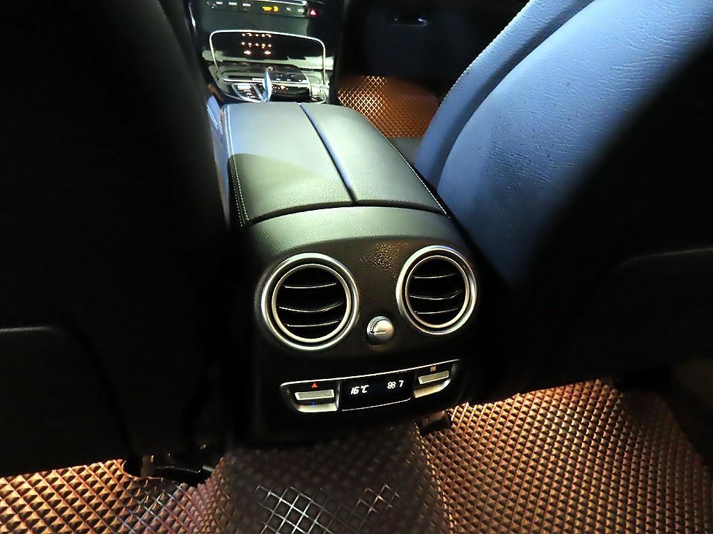 벤츠 GLC 클래스 GLC클래스 X253 GLC 300 4MATIC AMG LINE 이미지 14