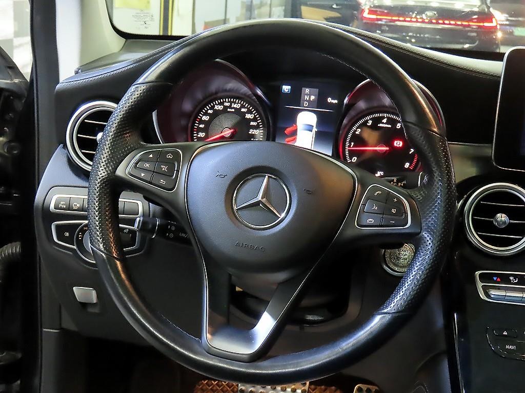 벤츠 GLC 클래스 GLC클래스 X253 GLC 300 4MATIC AMG LINE 이미지 8