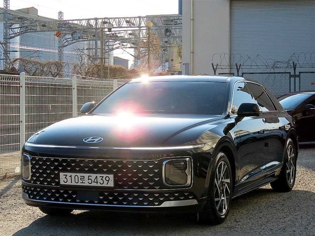 현대 그랜저 그랜저 (GN7) 가솔린 3.5 2WD 익스클루시브 이미지 2