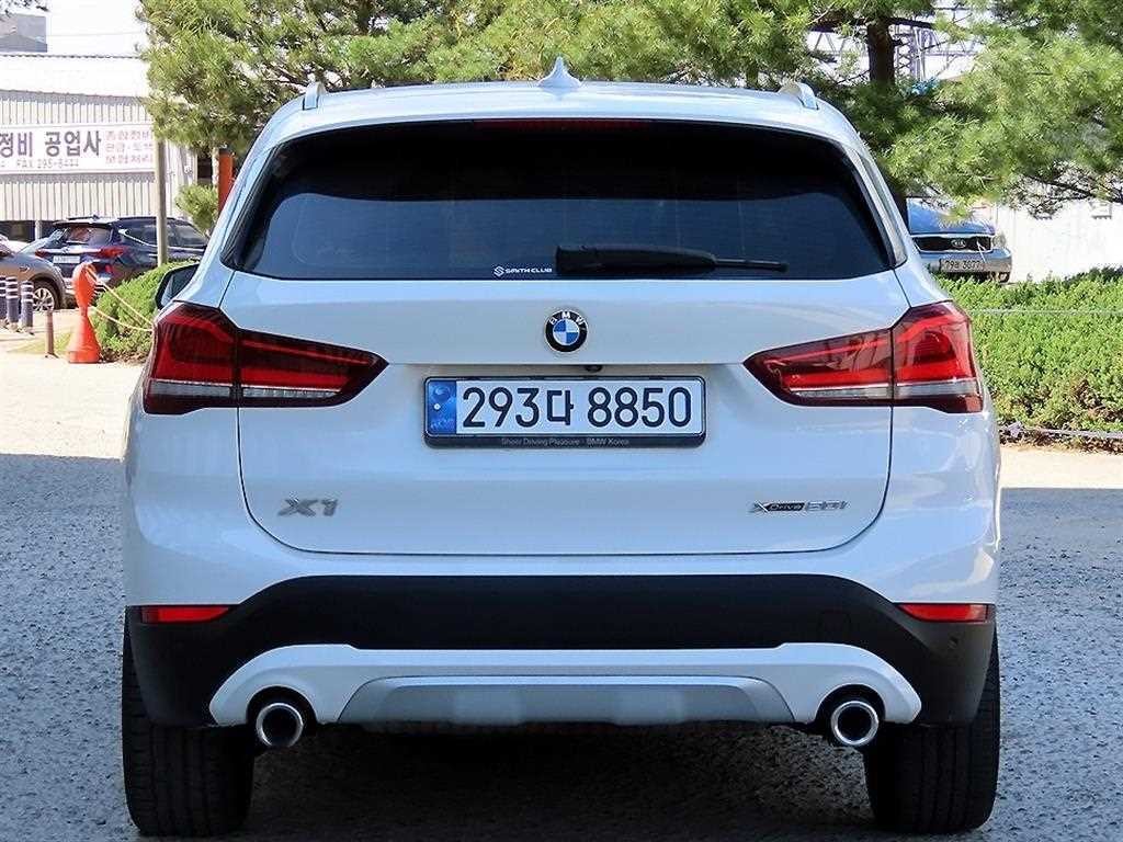 BMW X1 X1 (F48) xDrive 20i xLine 스페셜에디션 이미지 3