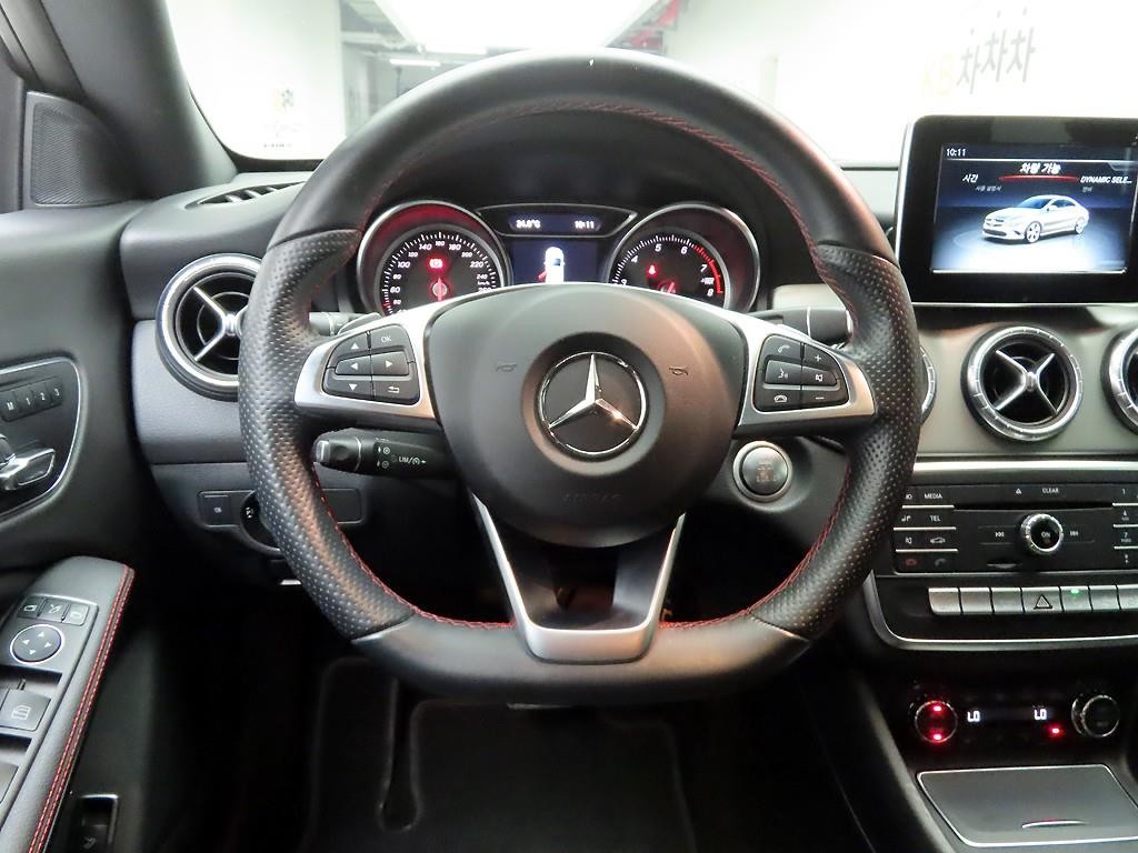 벤츠 CLA 클래스 CLA클래스 CLA 220 AMG LINE 이미지 7