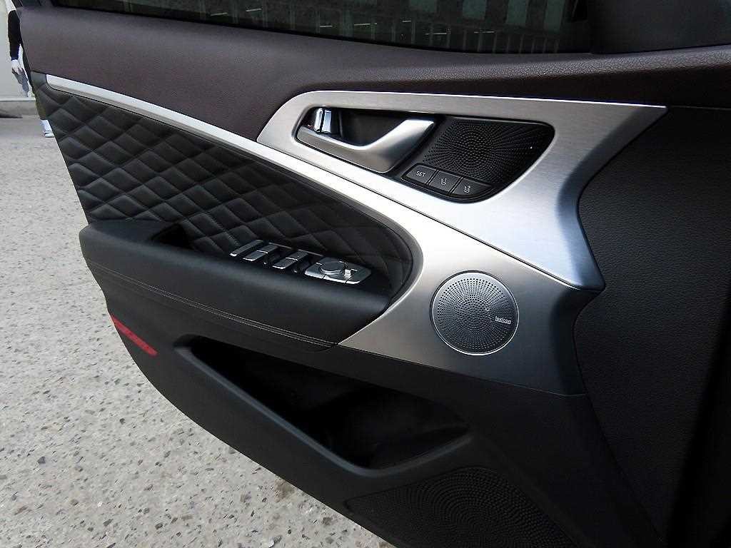 제네시스 G70 2.2D AWD 슈프림 이미지 11
