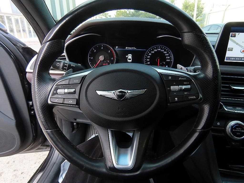 제네시스 G70 2.2D AWD 슈프림 이미지 8