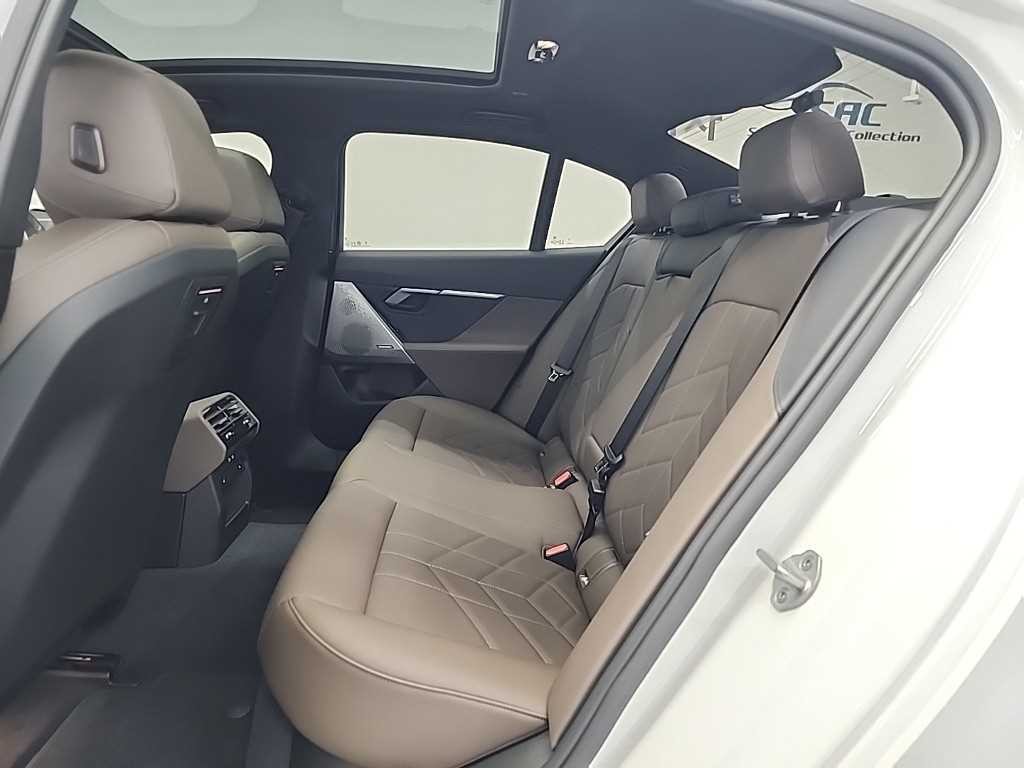 BMW 5시리즈 5시리즈 (G60) 520i M 스포츠 이미지 12