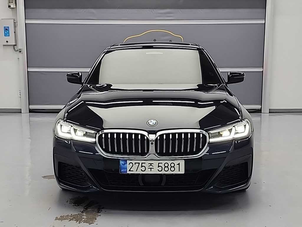 BMW 5시리즈 5시리즈 (G30) 523d xDrive M 스포츠 이미지 2