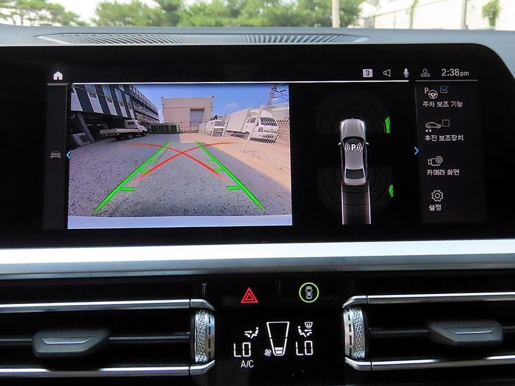BMW 3시리즈 3시리즈 (G20) 320i M 스포츠 이미지 14