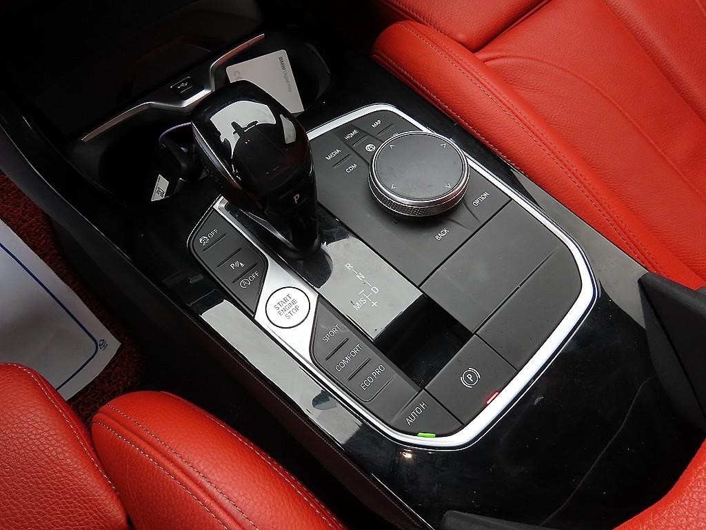 BMW 1시리즈 1시리즈 (F40) 118d M 스포츠 이미지 10