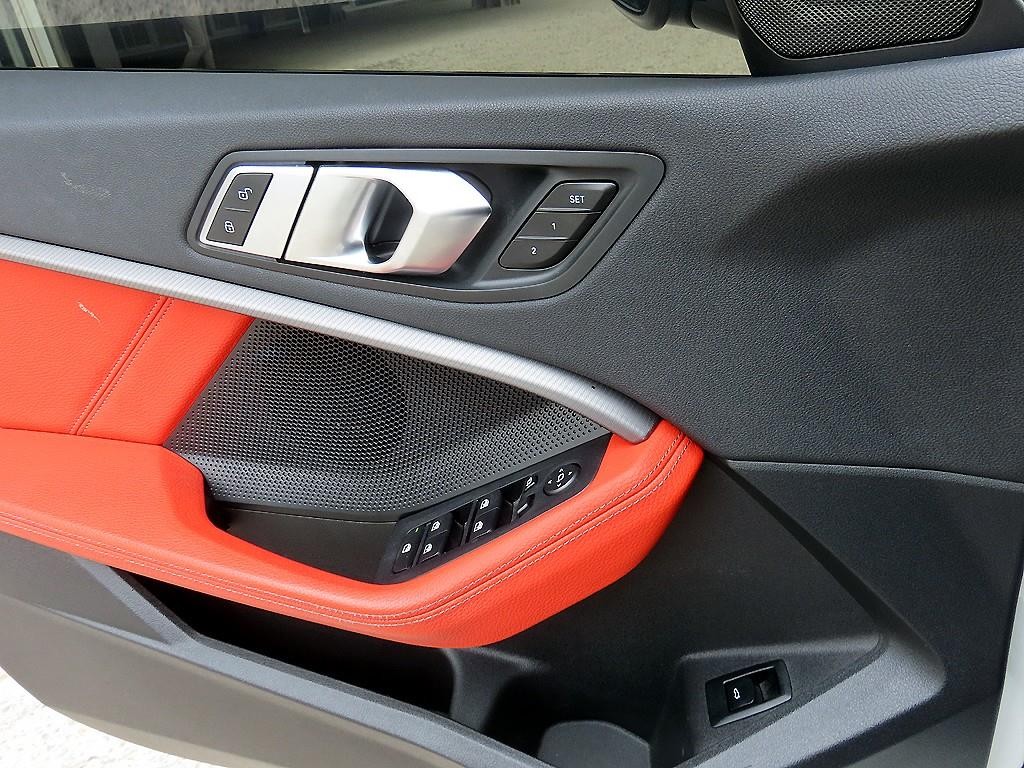 BMW 1시리즈 1시리즈 (F40) 118d M 스포츠 이미지 11