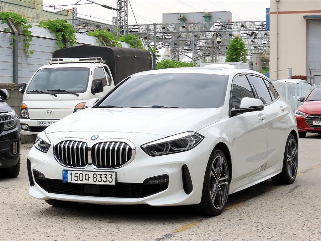 BMW 1시리즈 1시리즈 (F40) 118d M 스포츠 이미지 2