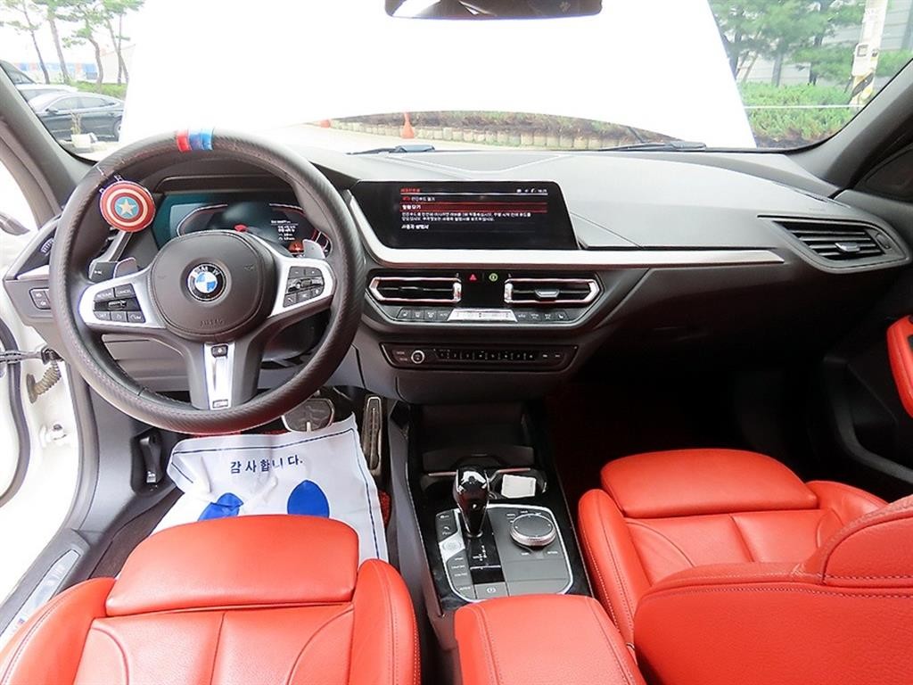 BMW 1시리즈 1시리즈 (F40) 118d M 스포츠 이미지 7