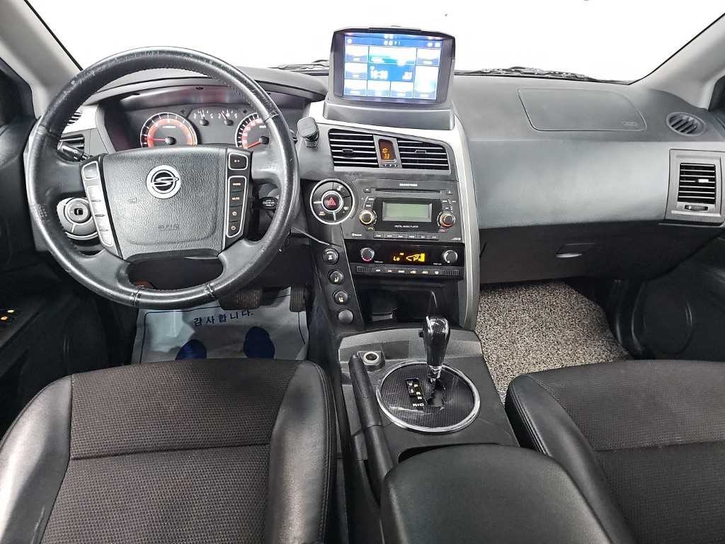 KG모빌리티(쌍용) 코란도 코란도스포츠 디젤 4WD CX7 패션 이미지 7
