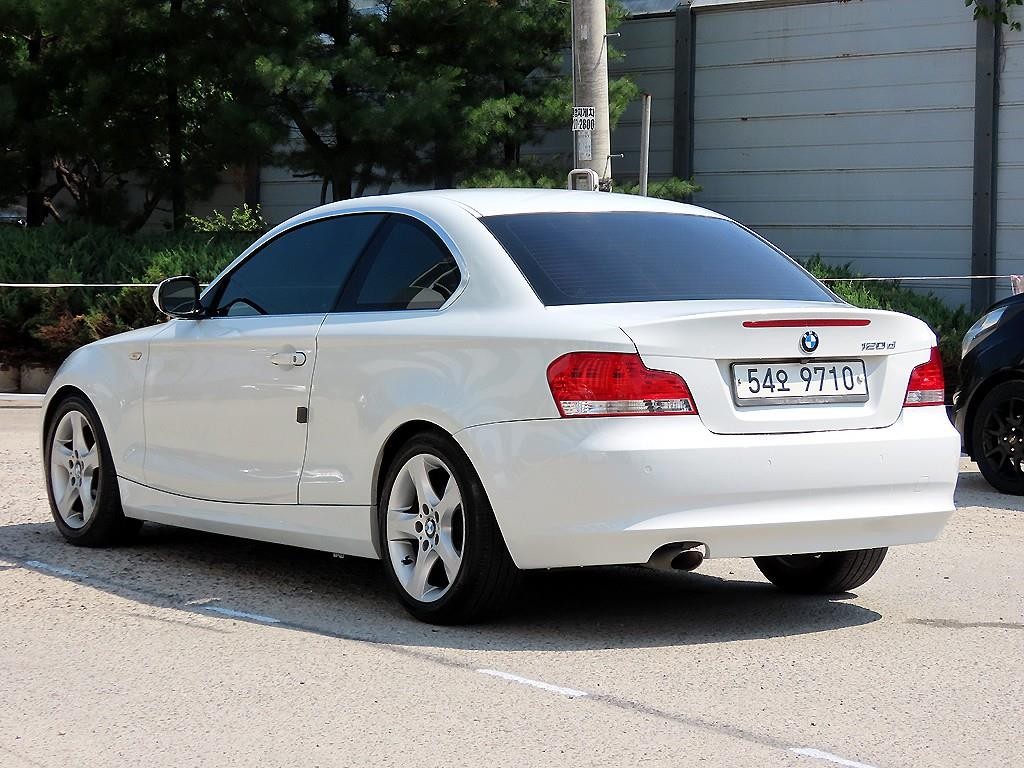 BMW 1시리즈 1시리즈 (E82) 120d 쿠페 스포츠 이미지 3