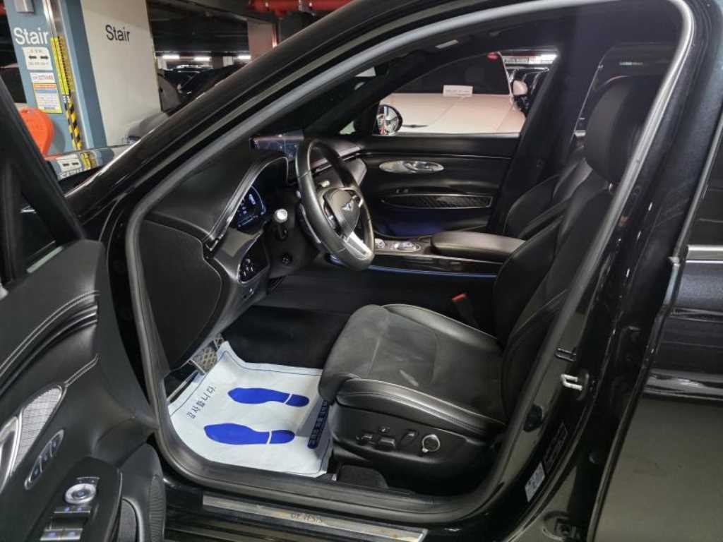 제네시스 GV70 3.5T 가솔린 AWD 스포츠 이미지 5