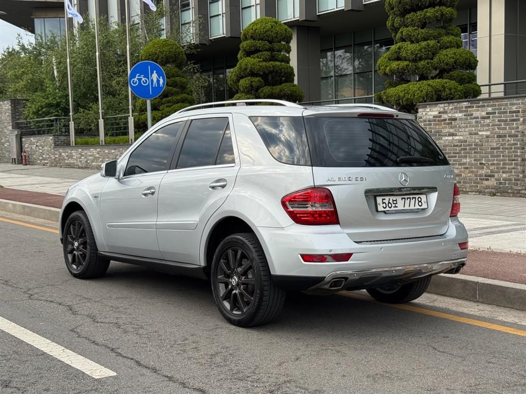 벤츠 M 클래스 뉴 M클래스 W166 ML300 CDI 이미지 18