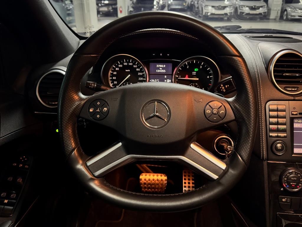 벤츠 M 클래스 뉴 M클래스 W166 ML300 CDI 이미지 9