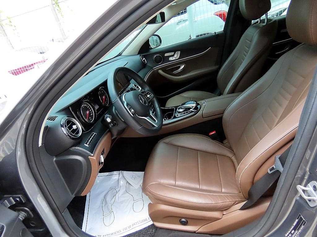 벤츠 E 클래스 E-클래스 W213 E220d 아방가르드 이미지 5