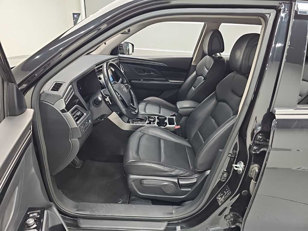 KG모빌리티(쌍용) 코란도 뷰티풀코란도 2WD 디젤 1.6 C7 이미지 11