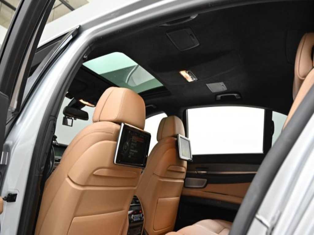 BMW 7시리즈 7시리즈 (F01) 750 Li xDrive B&O 에디션 이미지 18