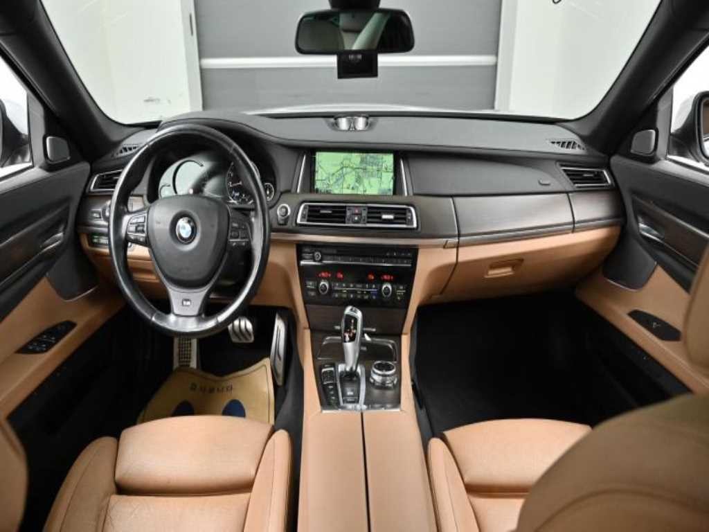 BMW 7시리즈 7시리즈 (F01) 750 Li xDrive B&O 에디션 이미지 7