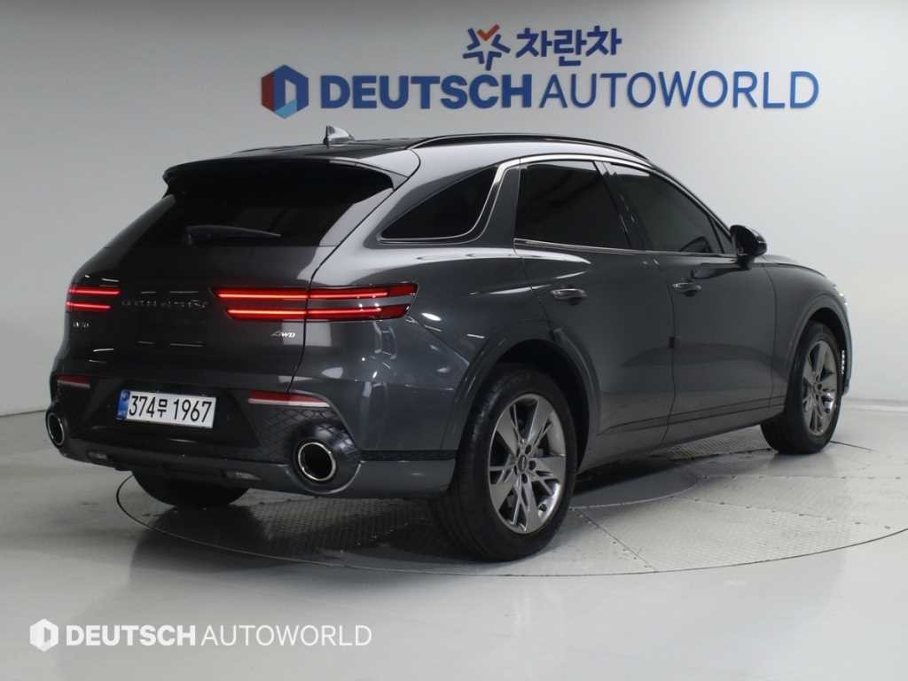 제네시스 GV70 2.5T 가솔린 AWD 스포츠 이미지 2