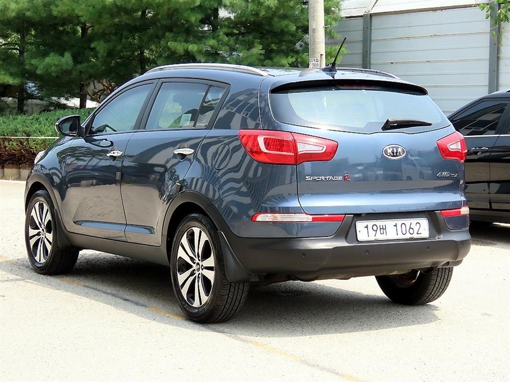 기아 스포티지 스포티지 R 4WD TLX 최고급형 이미지 3