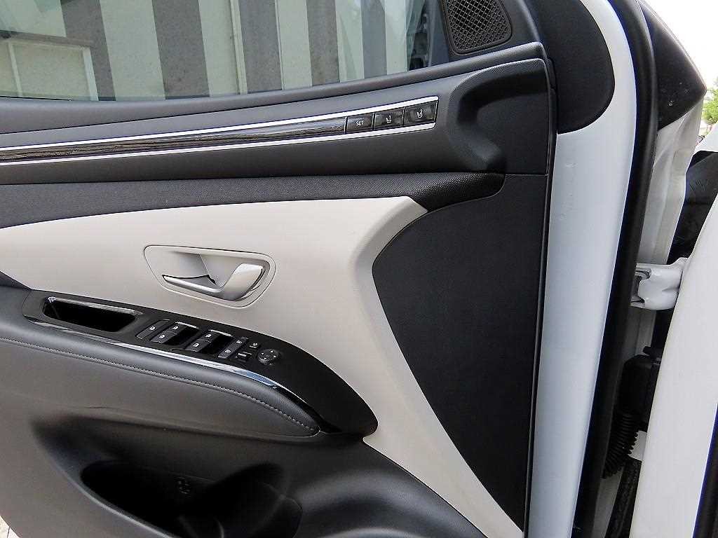 현대 투싼 투싼 (NX4) 가솔린 1.6 터보 2WD 프리미엄 이미지 11