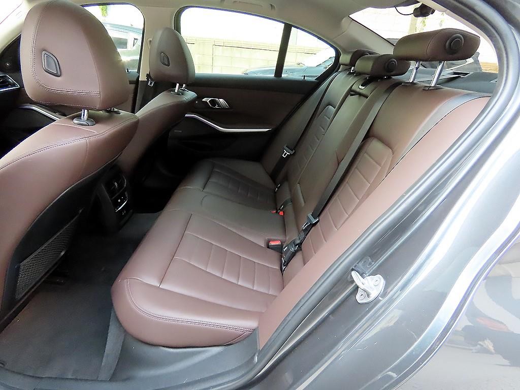 BMW 3시리즈 3시리즈 (G20) 320i 럭셔리 이미지 6
