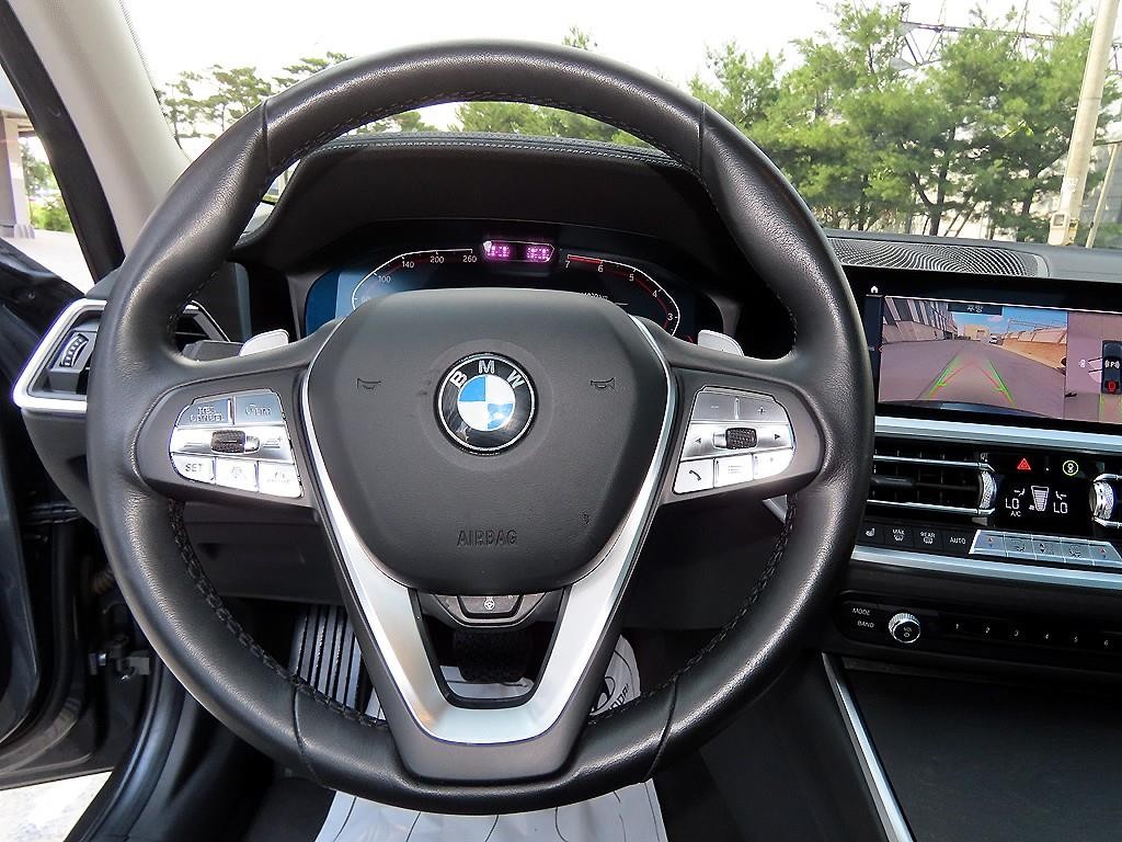 BMW 3시리즈 3시리즈 (G20) 320i 럭셔리 이미지 8