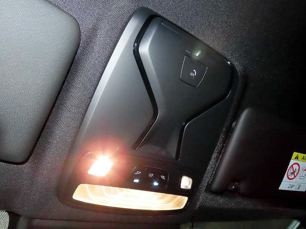 BMW 3시리즈 M3 6세대 컴패티션 M xDrive 이미지 16