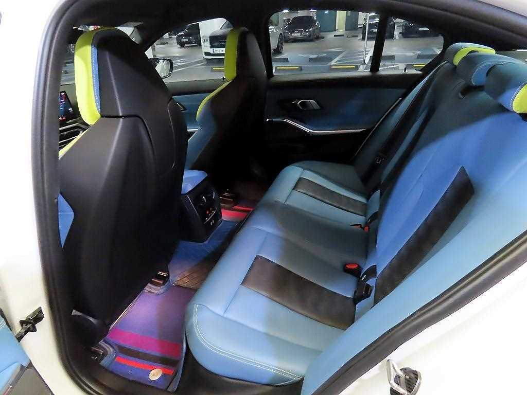 BMW 3시리즈 M3 6세대 컴패티션 M xDrive 이미지 7
