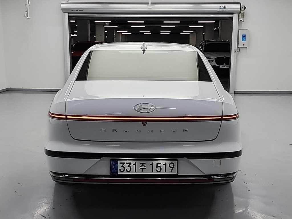 현대 그랜저 그랜저 (GN7) LPG 3.5 2WD 프리미엄 이미지 3
