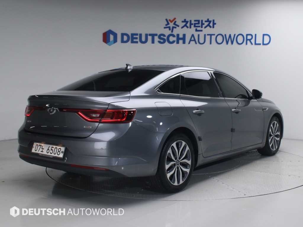 르노코리아(삼성) SM6 가솔린 2.0 GDe PE 이미지 2