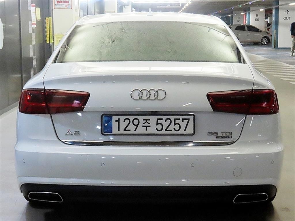 아우디 A6 뉴A6 35 TDI 콰트로 프리미엄 이미지 5